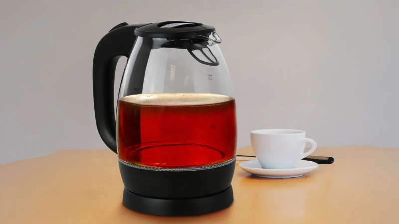 Better Chef 1.7-Liter Glass Cordless Kettle