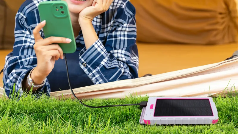 Tech Theory PowerUp Solar 10,000mAh Dual USB Backup Battery