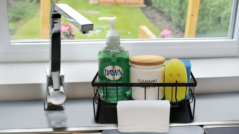 Space & Home All-in-One Easy Drain Sink Caddy