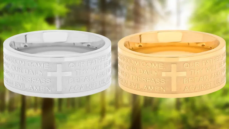Steeltime Set de 2 Anillos con Oración “Padre Nuestro” en Acabado Chapado en Oro