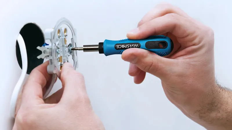 Aduro 30-in-1 Universal Screwdriver Set