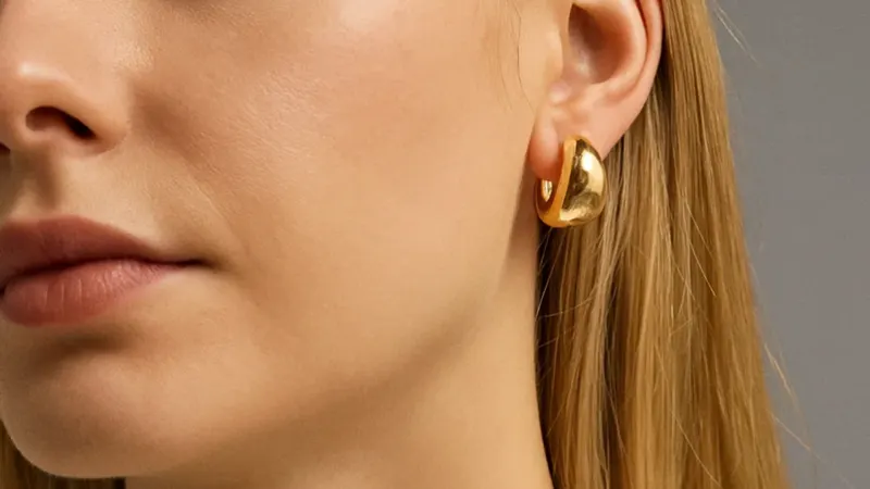 Hollywood Sensation Aretes Aros Huggie Elena Bold Dome