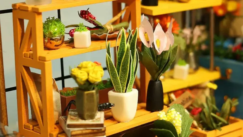 Robotime Cathy's Flower House DIY Miniature Dollhouse Kit