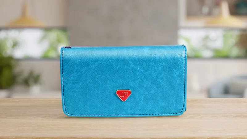 Fresh Fab Finds PU Leather Wristlet Wallet