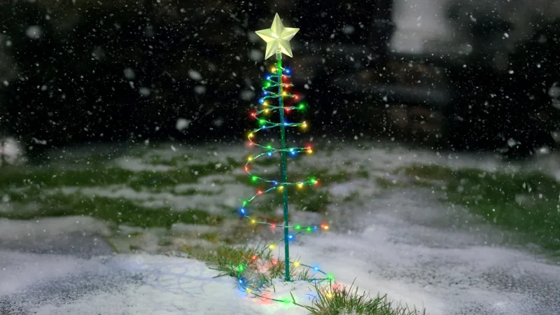 Touch Of ECO Merrylite Solar LED Metal Christmas Tree Stake Light