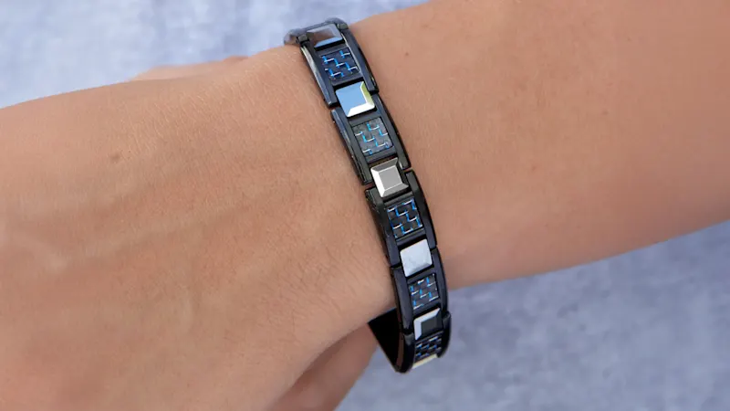 Esquire Black Steel & Tungsten Bracelet with Blue/Black Carbon Fiber