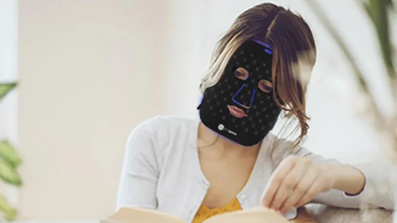 The Rejuvenating LED Face Mask