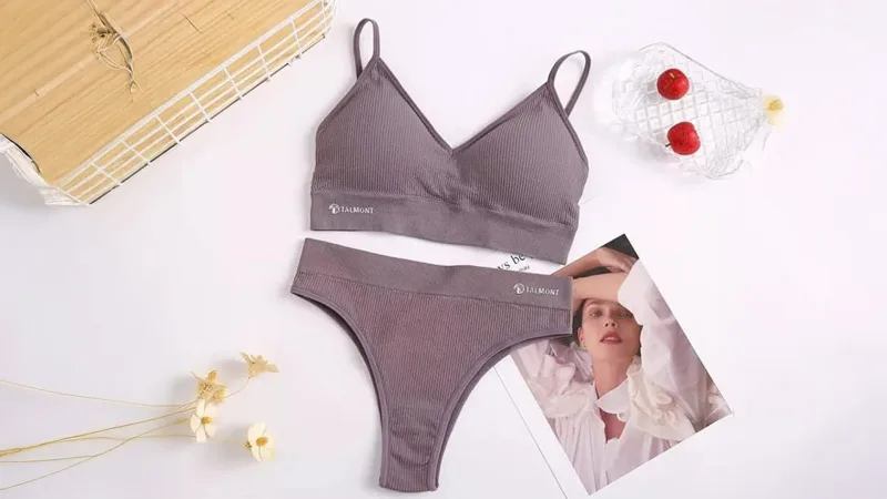 Soft Seamless Conjunto de Bra y Panty Talmont Ribbed