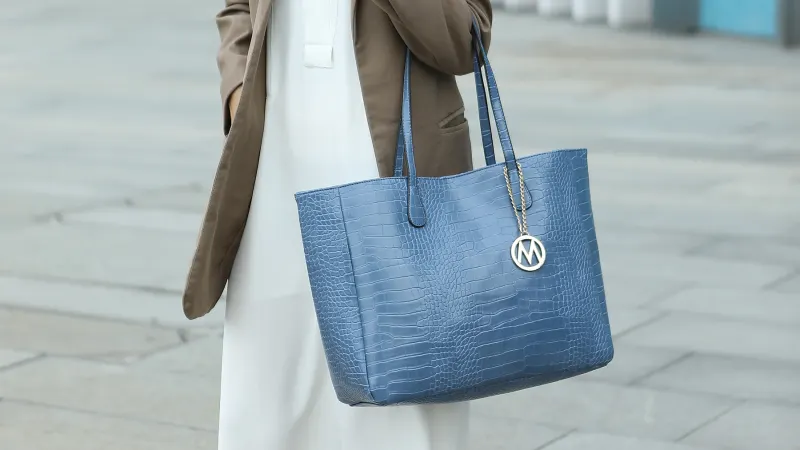 MKF Collection Sadie Juego de Bolso Tote Extragrande y Cartera de Mano de Mia K