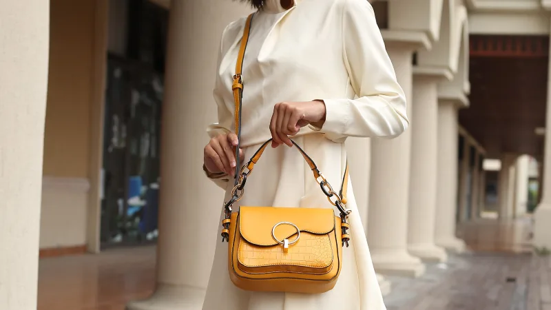 MKF Collection Fanta Bolso de Hombro de Cuero Vegano Estilo Cocodrilo por Mia K.