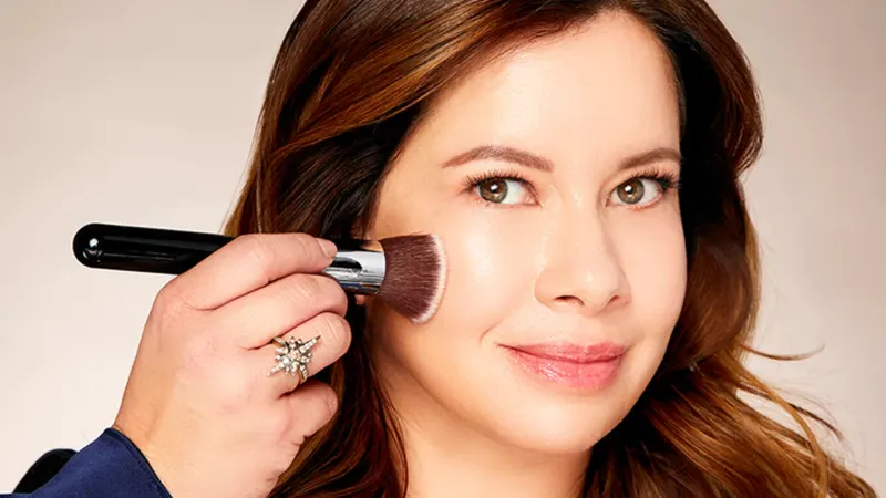 The Definitive Flat Kabuki Foundation Brush