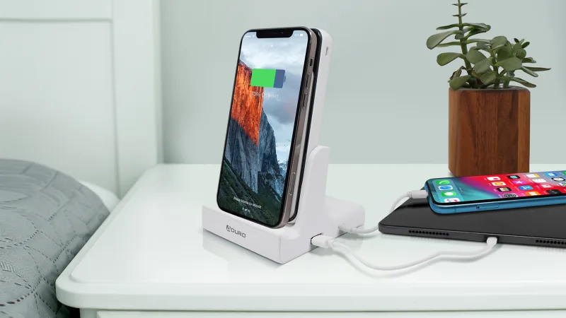 Aduro PowerUp 2-in-1 Qi Wireless Charging Battery & Desktop Charging Station