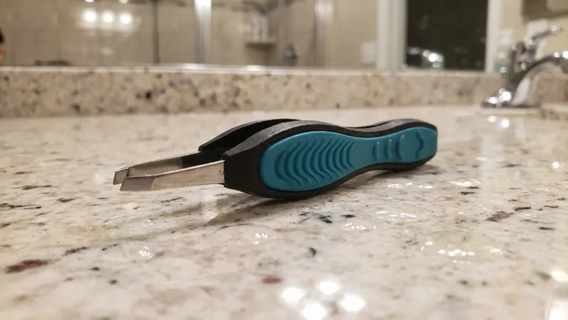 The Precision Tip Tweezers