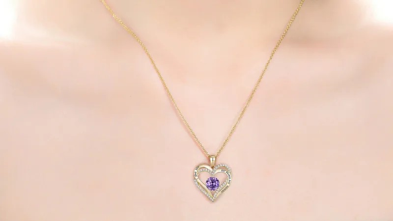 Rachel Glauber Colgante de corazones en capas con diamantes ''Te Amo''