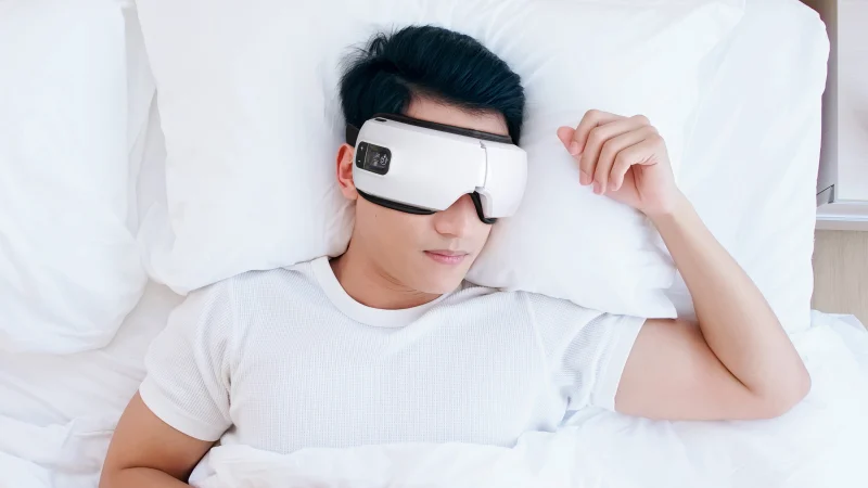 The Tension-Relieving Portable Eye Massager