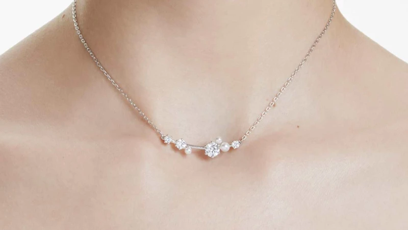 The Crystal Pearl Cluster Necklace