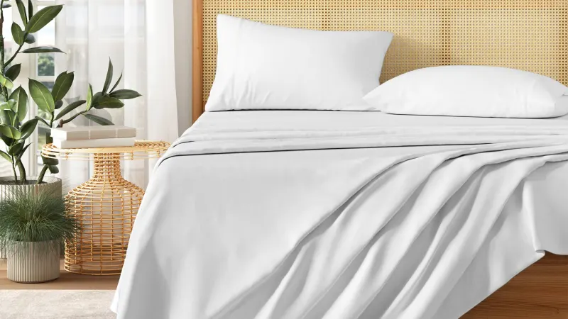 Patina Vie Maison Pre-Washed Microfiber Ultra-Soft Solid Bed Sheet Set