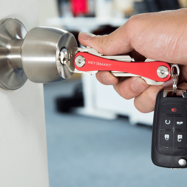 Meh: KeySmart Original Compact Key Holder in Gift Box