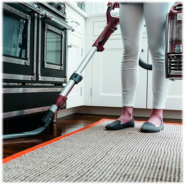 Meh Shark Duo Clean LiftAway Vacuum with Powered Head