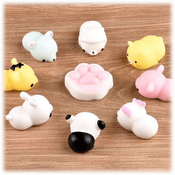 SideDeal: Hakol Adorable 40-Piece Mini Squishies Set