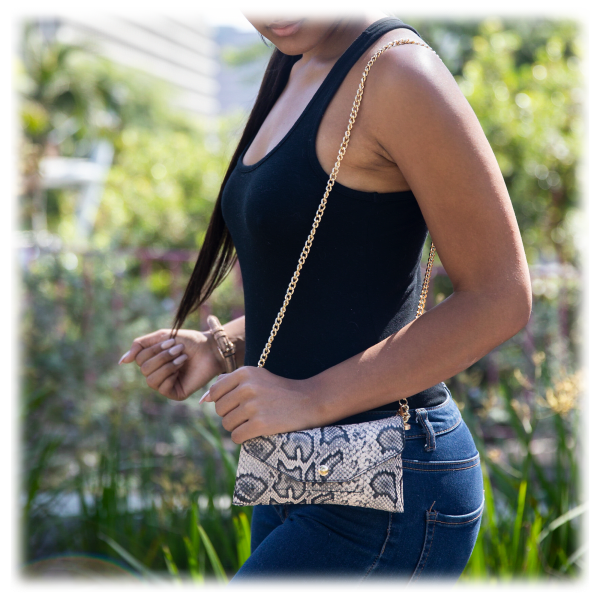 Casery Convertible Belt Bag & Crossbody