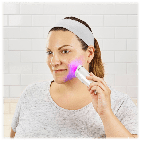True Glow by Conair Light Therapy Acne Spot Treatment Device