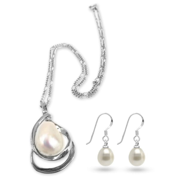Pacific Pearls Baroque Pearl Pendant & Drop Earrings