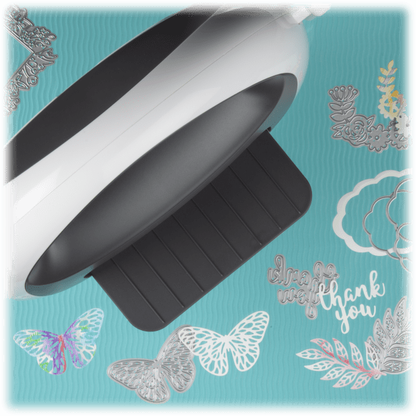 Meh Momenta Freestyle Die Cutting Machine and 44Piece Metal Die Bundle