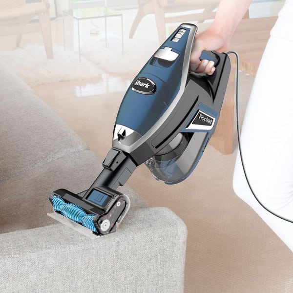 shark rocket handheld vacuum with home & car detail kit