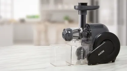 AICOK Slow Masticating Cold Press Juicer