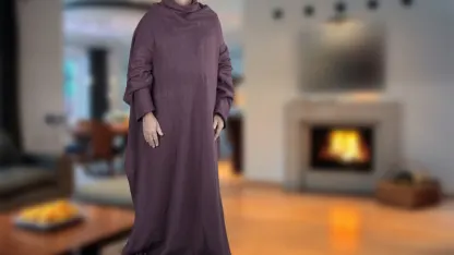 2-for-Tuesday: Blanket With Sleeves