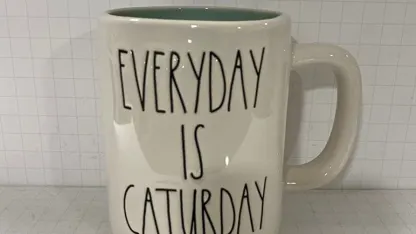 March:Everyday is Caturday