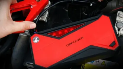 Jump start from a stranger: