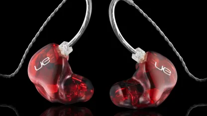 JBL4312d loud speakers (pair) in korea are over 1000 dollars!!!