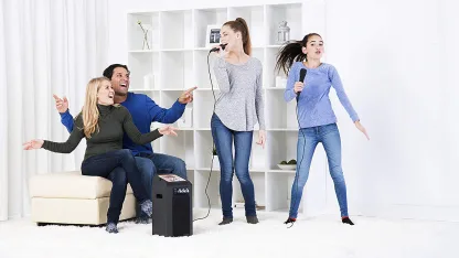 Singtrix Family Bundle Karaoke System (Refurbished)