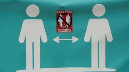 Social distancing is 400 years old?