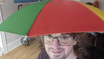 I don't think I bought this hat, and I don't remember you selling it