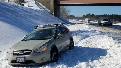 PSA: Clean the #@!$ing Snow Off Your Car's Roof