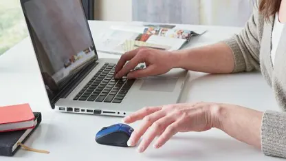 Verbatim Wireless Mini Travel Optical Mouse