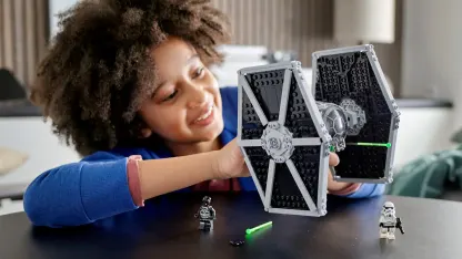 LEGO Star Wars Imperial TIE Fighter