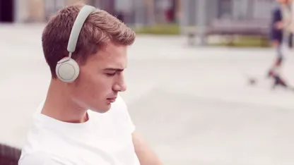 Libratone Q Adapt On-Ear Wireless or In-Ear Lightning 4-Stage ANC Headphones