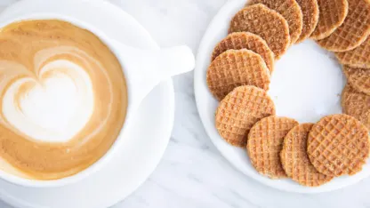 200-Pack: Daelman's Individually Wrapped Stroopwafel Minis