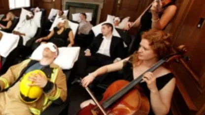 MIBMMTIS -- Talking through a concert??