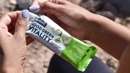 Pick-Your-24-pack: Nuzest Protein & Vitality Bars