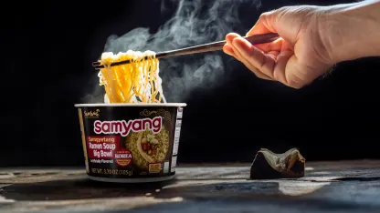 16 - 40-Pack: Samyang Ramen Noodles