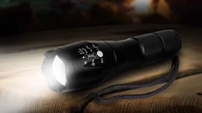 4-Pack: Super Bright Zoomable Cree LED Tactical Flashlights