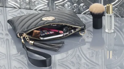 Macbeth 3-in-1 Phone Charging Clutch/Wristlet/Crossbody Handbag