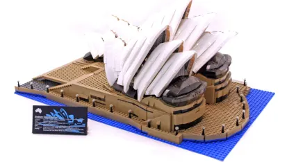 A Month of Lego – Creator Expert Landmark Buildings – Eiffel Tower 10181