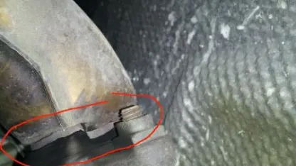 Where do the forum thumbnails and header photos come from?