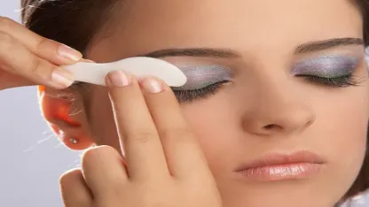 440-Pack: Instant Eye-Shadow